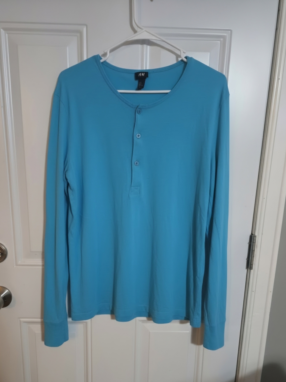 H&M Long-Sleeve Shirt - Size Xl